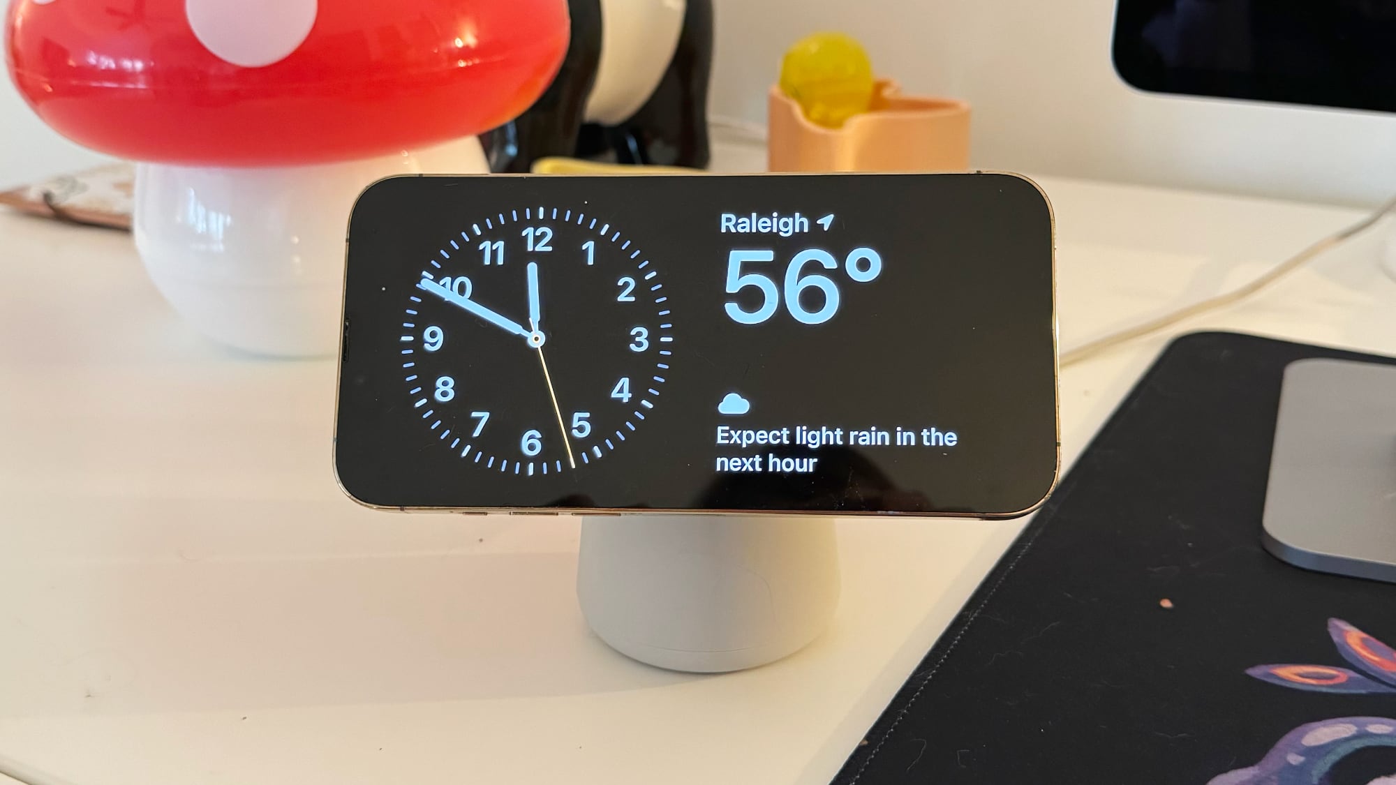 belkin-dock-standby.jpg