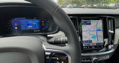 volvo s60 carplay dual